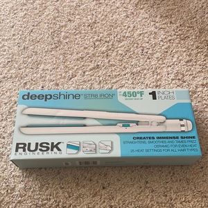 Rusk deep shine str8 iron